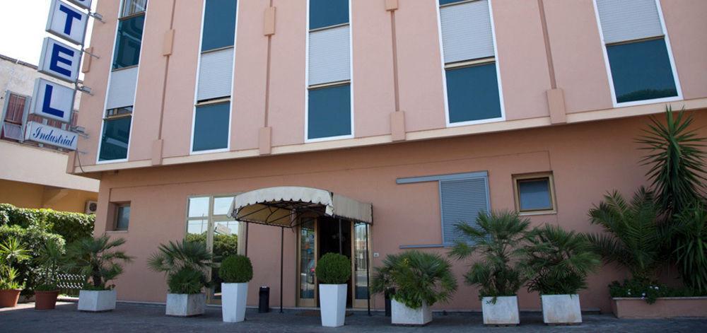 רומא Hotel Industrial מראה חיצוני תמונה