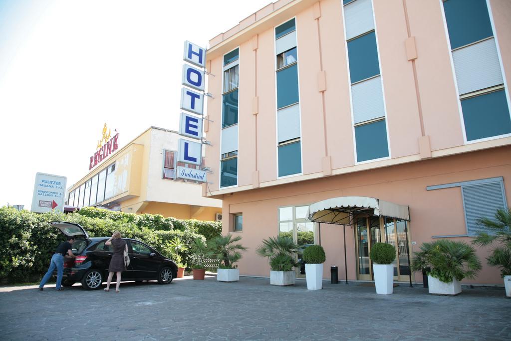 רומא Hotel Industrial מראה חיצוני תמונה